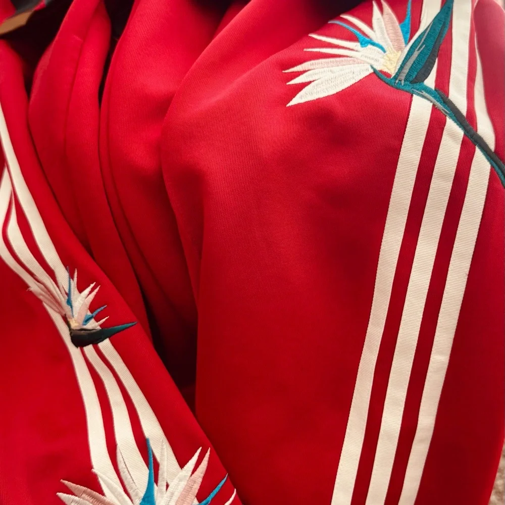 Adidas x Thebe Magugu Red Track
+T-Shirt - Picture 6 of 7